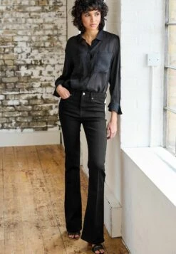 Next Press Crease - Jean Bootcut - Black