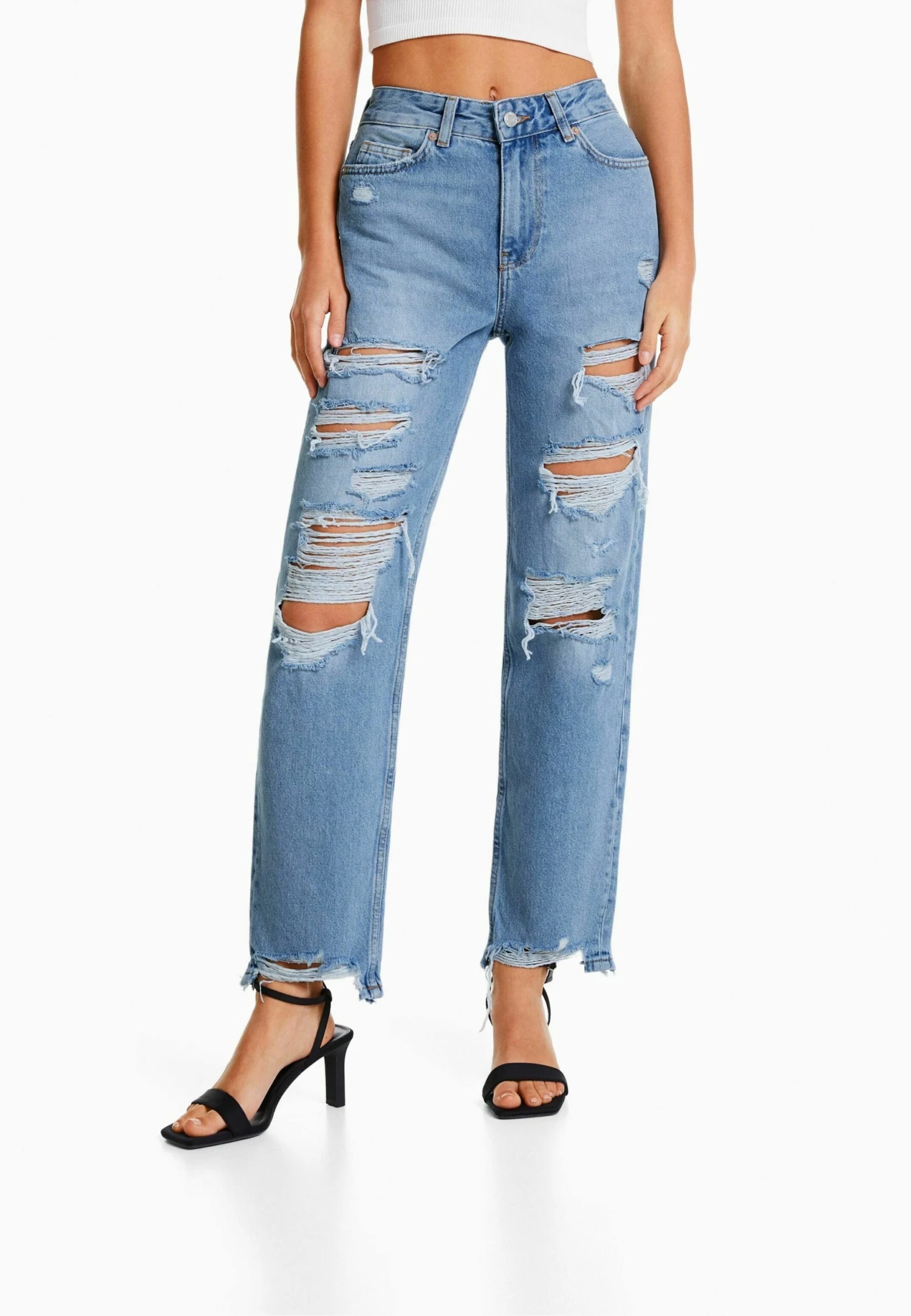 BERSHKA Jean Boyfriend - Lightblue Denim 3 BERSHKA Jean Boyfriend - Lightblue Denim