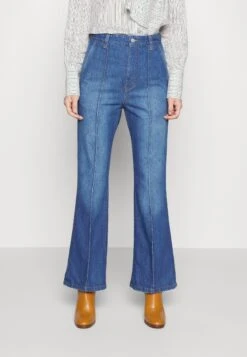Victoria Beckham Jean Boyfriend - Sandwashed Indigo -Stradivarius Soldes 15cfb1ac6f104d38a3b5a89288a59207