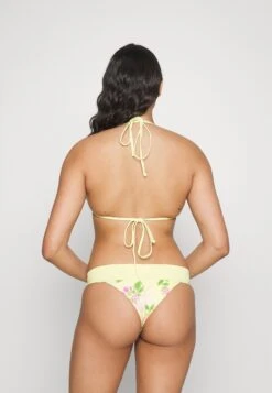 Frankies Bikinis Nick - Haut De Bikini - Yellow -Stradivarius Soldes 192ac7f0cb084141b68338d75395702f