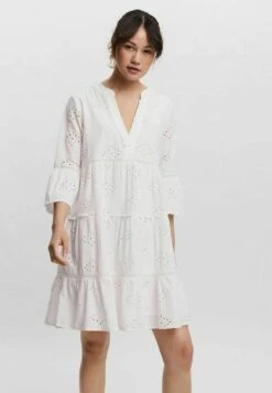Vero Moda Robe De Jour - Snow White -Stradivarius Soldes 19cbd29d76ef4fbfb4309bb21ae0b572