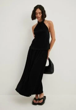 NA-KD Plissierter - Jupe Longue - Black 7 NA-KD Plissierter - Jupe Longue - Black -Stradivarius Soldes 1b90d315bea644d7b225271f97548b65