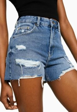 BERSHKA Ripped With Pockets - Short En Jean - Dark Blue -Stradivarius Soldes 1f83aa11fcc6416788e3f1d74cace53c