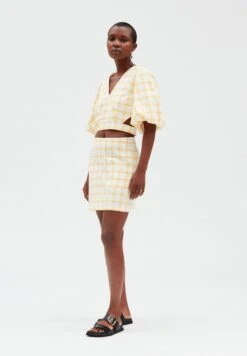 CLAUDIE PIERLOT Jupe Trapèze - Bicolore -Stradivarius Soldes 1fc6cf724c0f481e84f5546c5460fd04