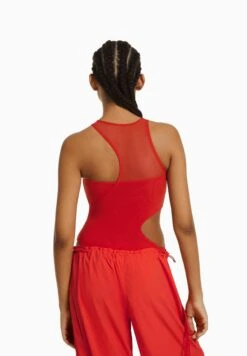 BERSHKA Sleeveless With Cut-Out And Detail - Débardeur - Red -Stradivarius Soldes 2169d1bd72404d1d91853dbbe92d78dd