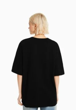 BERSHKA Short Sleeve - T-Shirt Basique - Black 10 BERSHKA Short Sleeve - T-Shirt Basique - Black -Stradivarius Soldes 244d97727da44f3eb75b7e638e838aa6