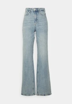 Vero Moda Tall Straight Jeans - Jean Droit - Light Blue Denim 12 Vero Moda Tall Straight Jeans - Jean Droit - Light Blue Denim -Stradivarius Soldes 25637452aaa2429f9f1479d5fcb39edb
