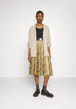 MAX & Co. Cicala - Jupe Plissée - Olive Green 10 MAX & Co. Cicala - Jupe Plissée - Olive Green -Stradivarius Soldes 2eaee3c9dc9849d1ad52f46af702c22f