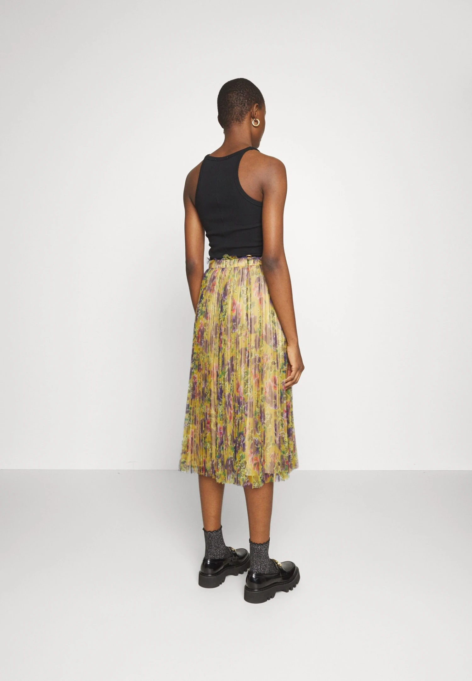 MAX & Co. Cicala - Jupe Plissée - Olive Green 5 MAX & Co. Cicala - Jupe Plissée - Olive Green – Image 3