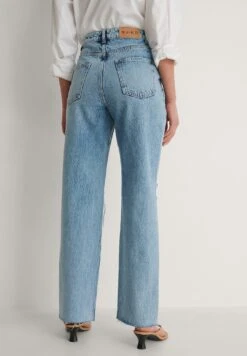 NA-KD Jean Droit - Light Blue -Stradivarius Soldes 3e65c62e47944bd9a9285b8bf9446519