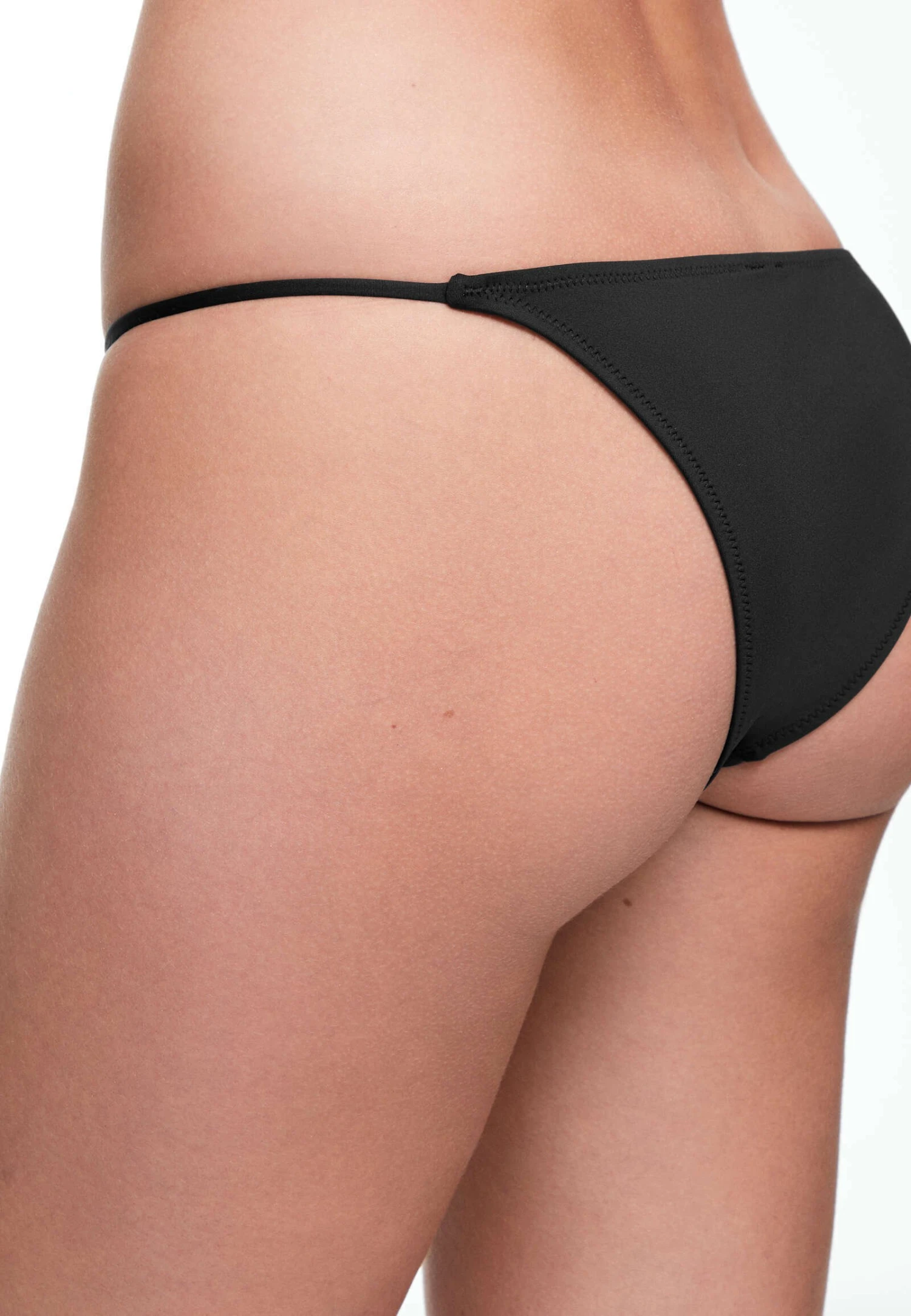 Oysho Strappy Medium-Coverage - Bas De Bikini - Black 6 Oysho Strappy Medium-Coverage - Bas De Bikini - Black – Image 4