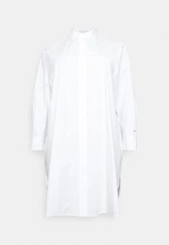 Solid Shirtdress - Robe Chemise - Optic White -Stradivarius Soldes 448f0997acd146b8ae7fff7896333b34
