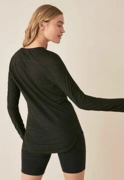 Next Active Sports - T-Shirt À Manches Longues - Plain Black -Stradivarius Soldes 476a6d38b17d443db0d8e46bfb848a82