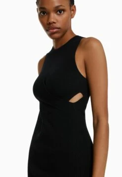 BERSHKA Crossover Sleeveless - Robe Fourreau - Black -Stradivarius Soldes 49b0982b88504e63a793759d1c992990