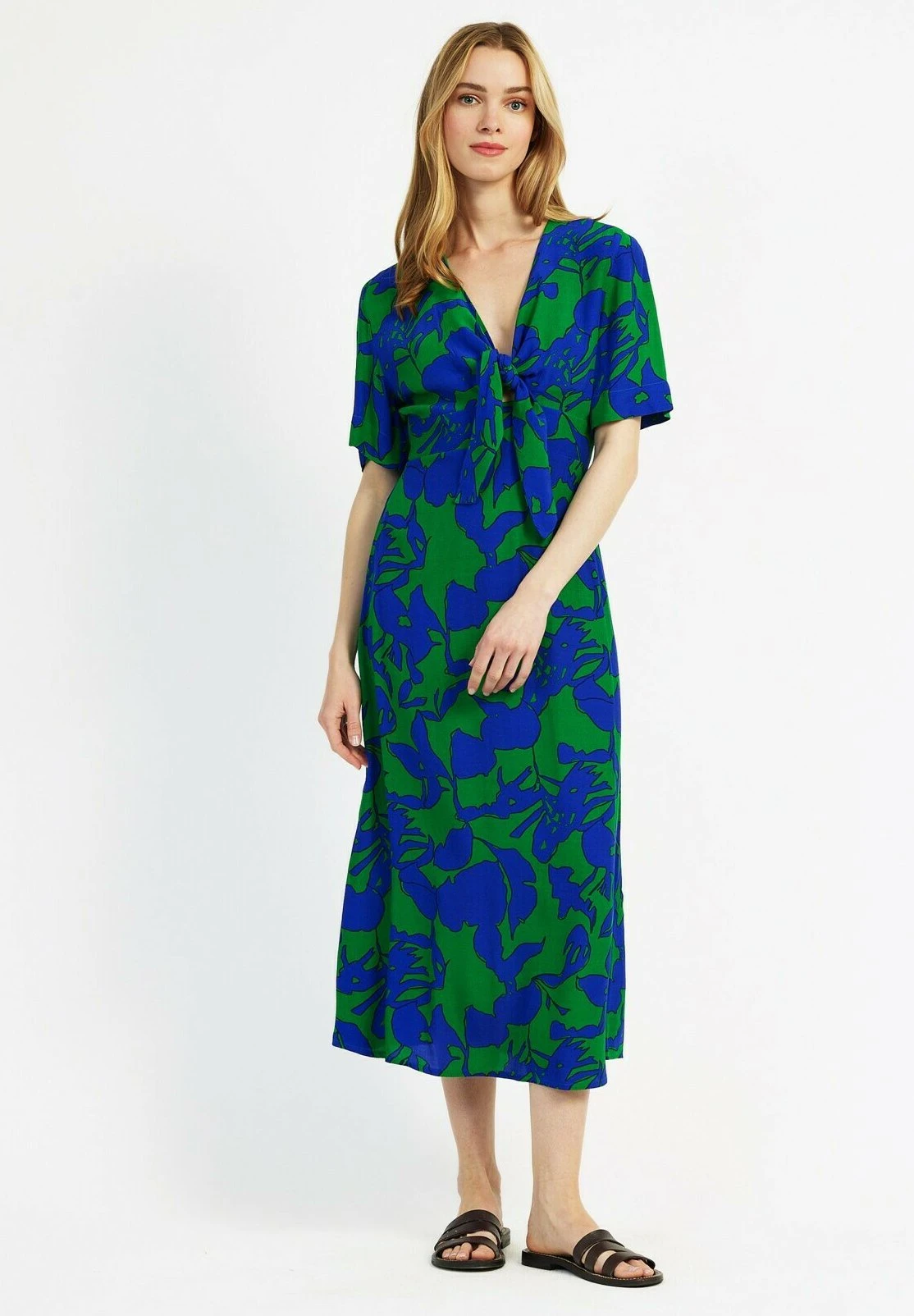 Moritz Printed With Tie - Robe De Jour - Green 3 Moritz Printed With Tie - Robe De Jour - Green