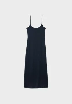 Stradivarius Long Fitted - Robe Longue - Black 16 Stradivarius Long Fitted - Robe Longue - Black -Stradivarius Soldes 5860d612f3784bc3b6397e7474b5f941