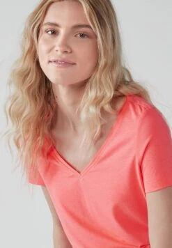 Next Slouch - T-Shirt Basique - Pink -Stradivarius Soldes 586c2e892c5c4e8da2cd66b57cd3650f