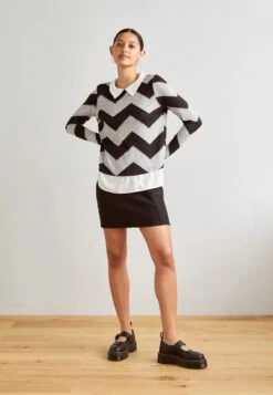 Noisy May Nmkarlie A-Shape Twill - Minijupe - Black 11 Noisy May Nmkarlie A-Shape Twill - Minijupe - Black -Stradivarius Soldes 588f8bba17244829b9c0f706bd2e0b2b