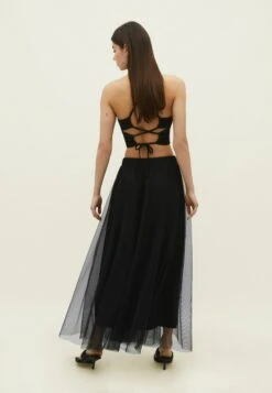 Stradivarius Jupe Plissée - Metallic Black 11 Stradivarius Jupe Plissée - Metallic Black -Stradivarius Soldes 5e682a4274634e8d9b6fea7bb355375c