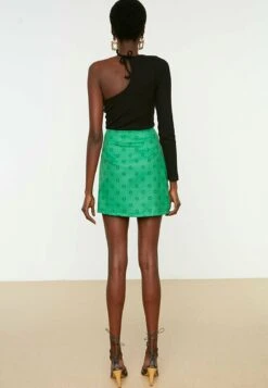 Trendyol Jupe Trapèze - Green -Stradivarius Soldes 5fa1b915d1954f158b18514348275d14