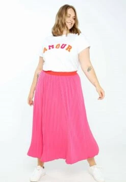 Langer, Unifarbener Mit Farbigem Gürtel - Jupe Plissée - Fushia 12 Langer, Unifarbener Mit Farbigem Gürtel - Jupe Plissée - Fushia -Stradivarius Soldes 633bfd51b7ab4cf7aaf9017e0de28f31