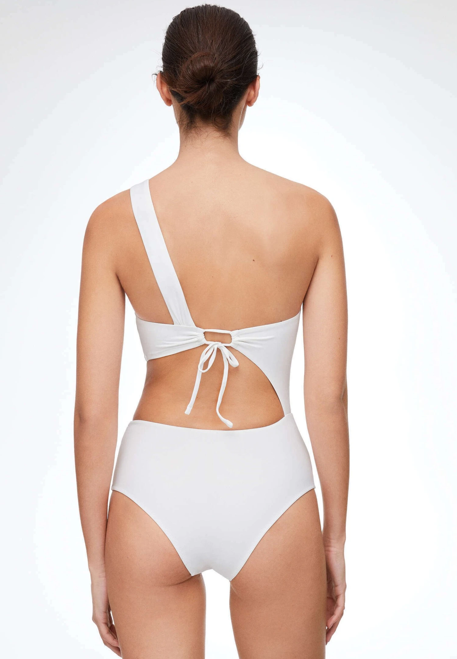 Oysho Bead Detail Asymmetric Trikini - Maillot De Bain - White 5 Oysho Bead Detail Asymmetric Trikini - Maillot De Bain - White – Image 3