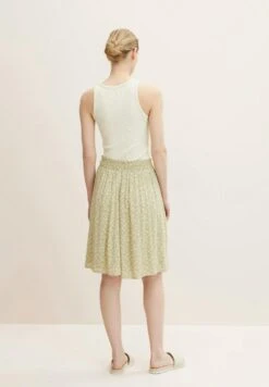Tom Tailor Jupe Trapèze - Green Offwhite Leaf Design 10 Tom Tailor Jupe Trapèze - Green Offwhite Leaf Design -Stradivarius Soldes 6aca7650a9814017a7882ad4bb07feff