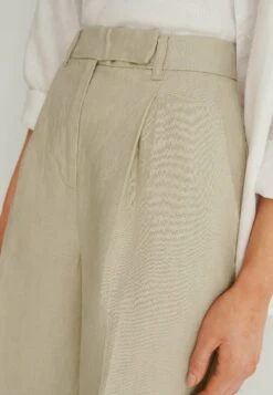 NA-KD Pantalon Classique - Beige 9 NA-KD Pantalon Classique - Beige -Stradivarius Soldes 6b1610ad71464398955d2de6ff41a0e1