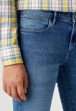 Wrangler Jeans Skinny - Raven 12 Wrangler Jeans Skinny - Raven -Stradivarius Soldes 7898eca9c5424078b547eaac8e7b9002