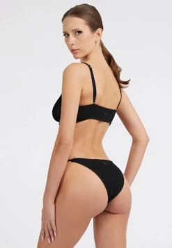 Guess In Crinkle-Optik - Haut De Bikini - Schwarz -Stradivarius Soldes 7a3159371002421d8d976beabc9e899d