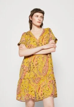 Ikks Robe - Robe De Jour - Citron Glacé -Stradivarius Soldes 7d03bcfd260f42609e40415c08a30f3d