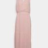Kaffe Gitta Plisse Dress - Robe De Soirée - Misty Rose -Stradivarius Soldes 7dd13f361b114c8aba901a4e3b875b42