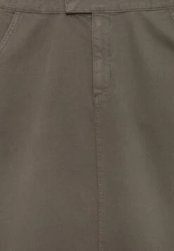 PULL & BEAR Long - Jupe Trapèze - Mottled Light Green 13 PULL & BEAR Long - Jupe Trapèze - Mottled Light Green -Stradivarius Soldes 7dea587a886a4820bea8d55ca93a468c