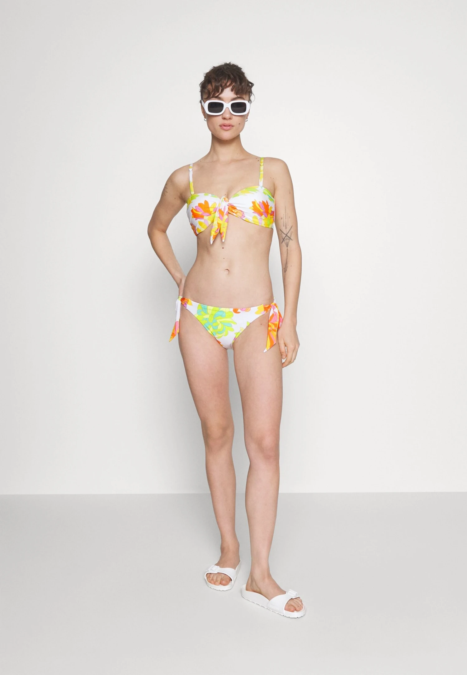 Seafolly Palm Springs Tie-Side Pant - Bas De Bikini - Limelight 4 Seafolly Palm Springs Tie-Side Pant - Bas De Bikini - Limelight – Image 2