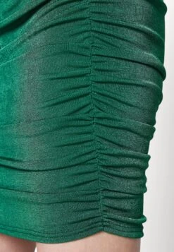 In The Style Side Cut Out Long Sleeve Mini Dress - Robe En Jersey - Green -Stradivarius Soldes 845737f489ba42e389f494cf52570a50