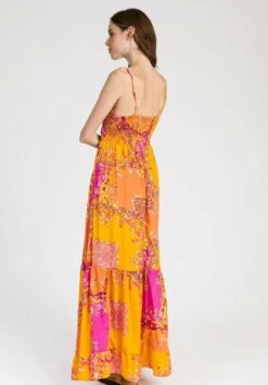 Robe Longue - Foulard Orange -Stradivarius Soldes 8539cef1a4a24a1191128974b10f8d5a