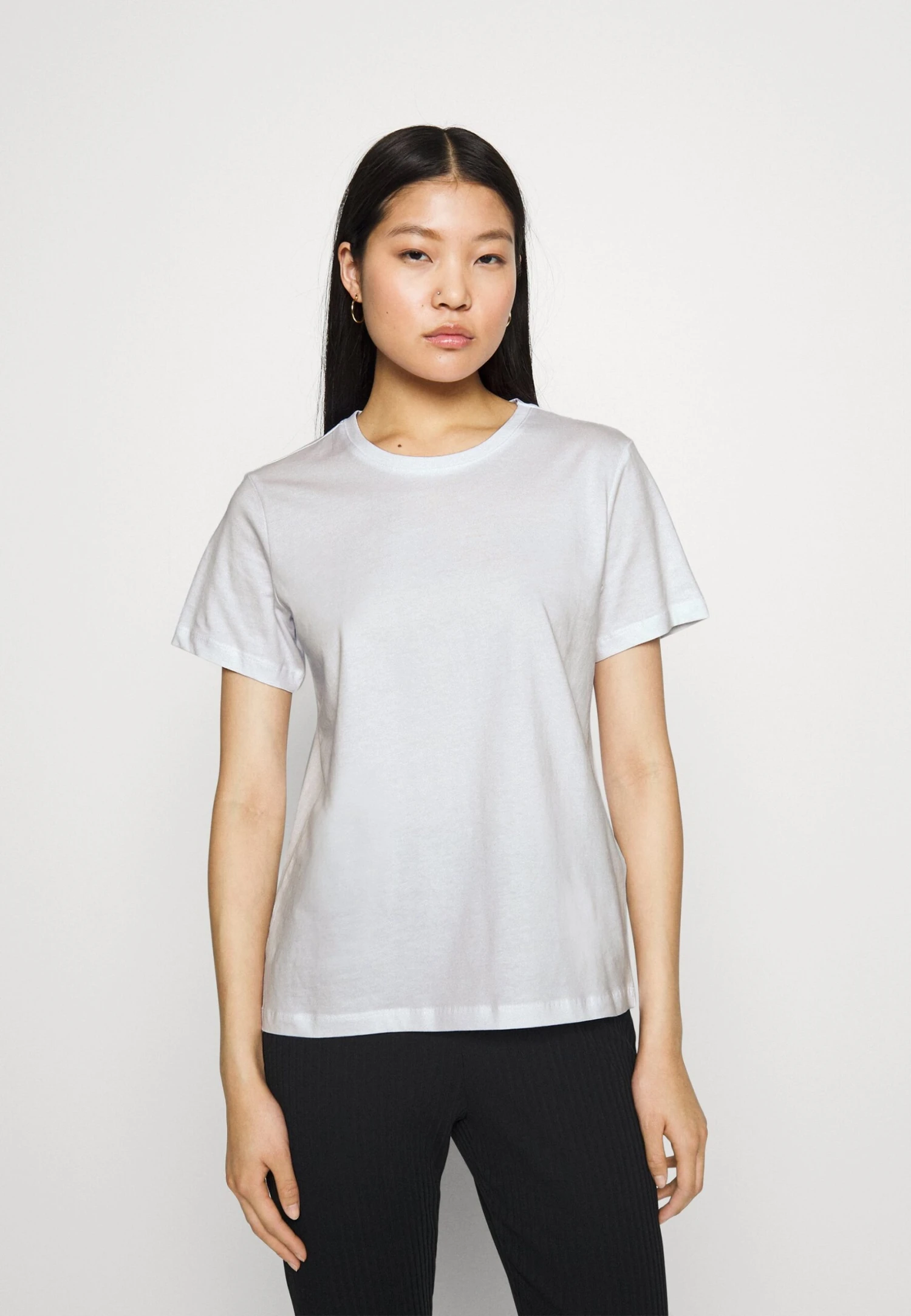 Even&Odd 2 Pack - T-Shirt Basique - Black/White 5 Even&Odd 2 Pack - T-Shirt Basique - Black/White – Image 3