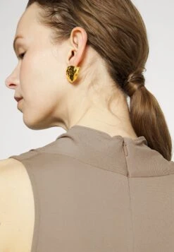 Tiger Of Sweden Odisia - Débardeur - Beige -Stradivarius Soldes 8f60e7328b7c4ce997a17f476edfba76