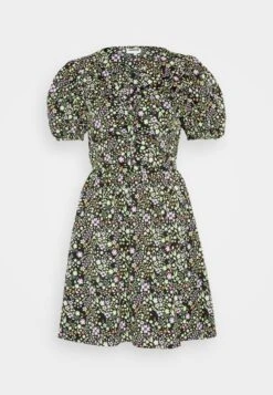 Noisy May Nmdevon Cut Out Short Dress - Robe De Jour - Black -Stradivarius Soldes 917d3f9ef7724b1fa766de060c1232e8