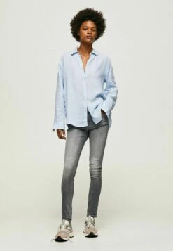 Nouvelles Arrivées -Stradivarius Soldes 918421c76c914821ae2750bcb67361e4