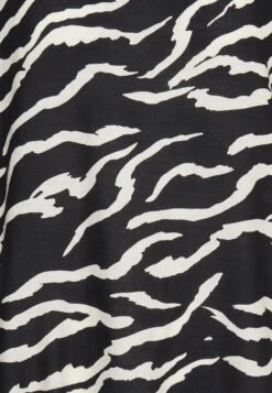 Kaffe Somia Stanley - T-Shirt Imprimé - Black -Stradivarius Soldes 947239b092434394b871dccf9bbb3de8