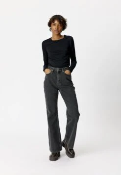 Gestuz Sividagz Noos - T-Shirt À Manches Longues - Black -Stradivarius Soldes a307b580f9a54c32adb17601dc3e4399