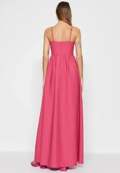 Trendyol Evening - Robe De Cocktail - Pink -Stradivarius Soldes a620ad9534d4412e9463674089451f16