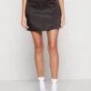 Gina Tricot Rio Skirt - Minijupe - Black -Stradivarius Soldes a8b5084829344e909f34a695e7852033
