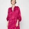 Vanessa Bruno Vanessa - Robe De Jour - Fushia -Stradivarius Soldes aeb1d8e21c0f4a20b2063ffbf1217e02