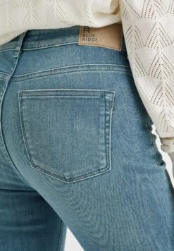 WE FASHION Jean Slim - Blue 10 WE FASHION Jean Slim - Blue -Stradivarius Soldes aef8ed63b4134d229cf4b4161f51f949