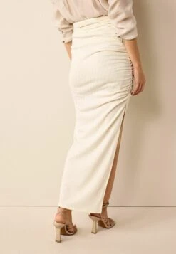 Next Ruched Side Split Standard - Jupe Longue - Ecru Cream -Stradivarius Soldes afd4d1adf38b49bea7df76bfcea0e72f
