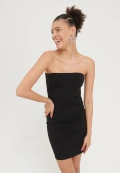 Devant -Stradivarius Soldes b297b5c77f8c42f8803265d3caba463b