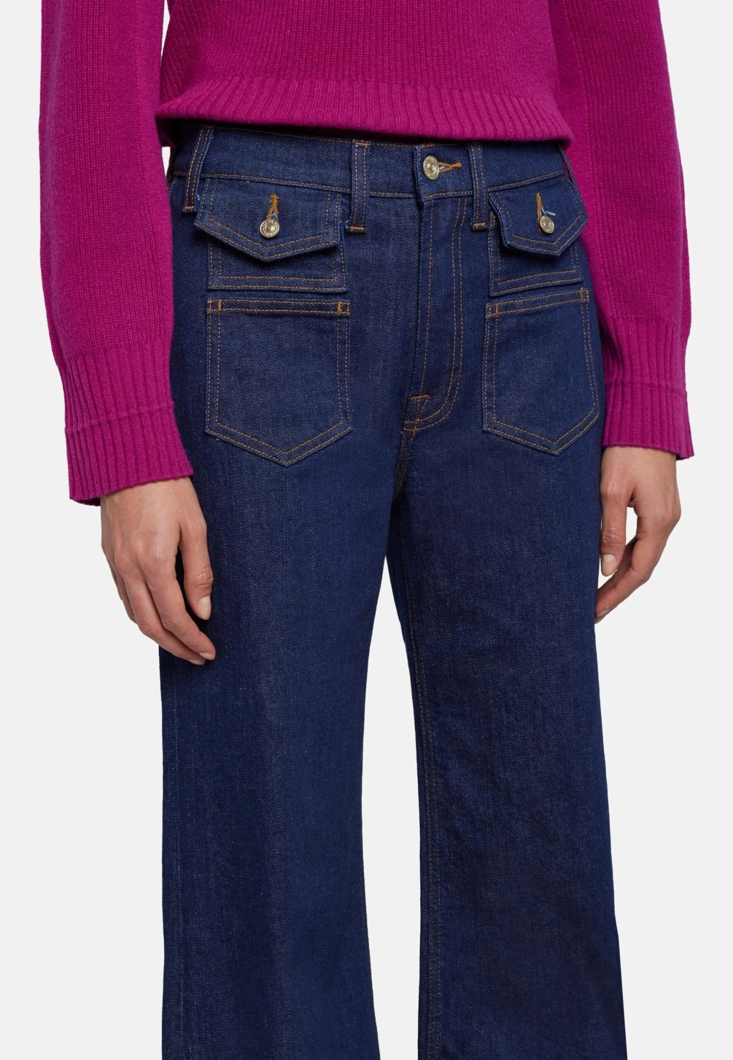 7 For All Mankind Explorer Modern Dojo - Jean Flare - Dark Blue 6 7 For All Mankind Explorer Modern Dojo - Jean Flare - Dark Blue – Image 4