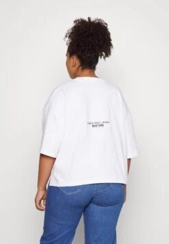 Motion Floral Tee - T-Shirt Imprimé - Bright White 9 Motion Floral Tee - T-Shirt Imprimé - Bright White -Stradivarius Soldes b41c417b3e654ac1aa2dd8d117dc9ab7